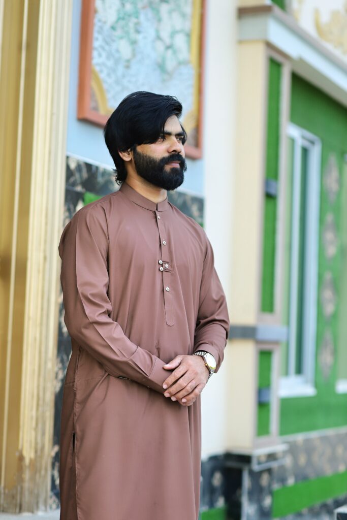 modern style brown kameez shalwar.