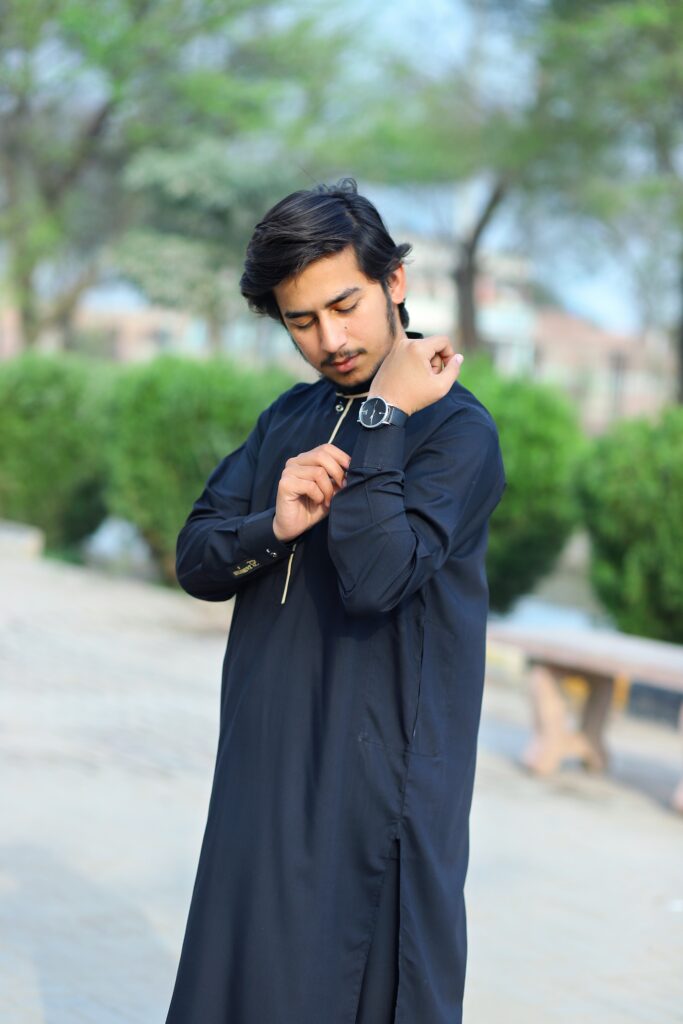royal black color shalwar kameez (signature design).